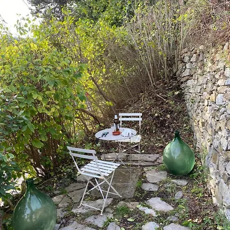 Casa Rosalie 住宿加早餐酒店 Borgomaro