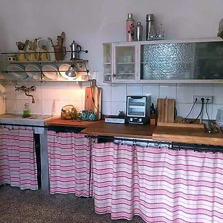 فندق مبيت وإفطار Casa Rosalie Borgomaro