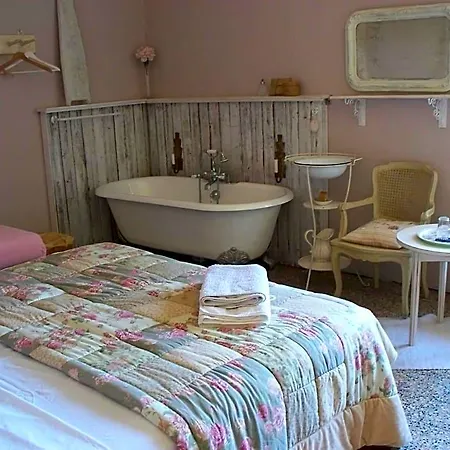 فندق مبيت وإفطار Casa Rosalie Borgomaro